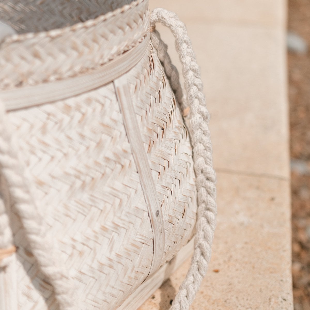 Mand Biku Bamboe Wit Rond