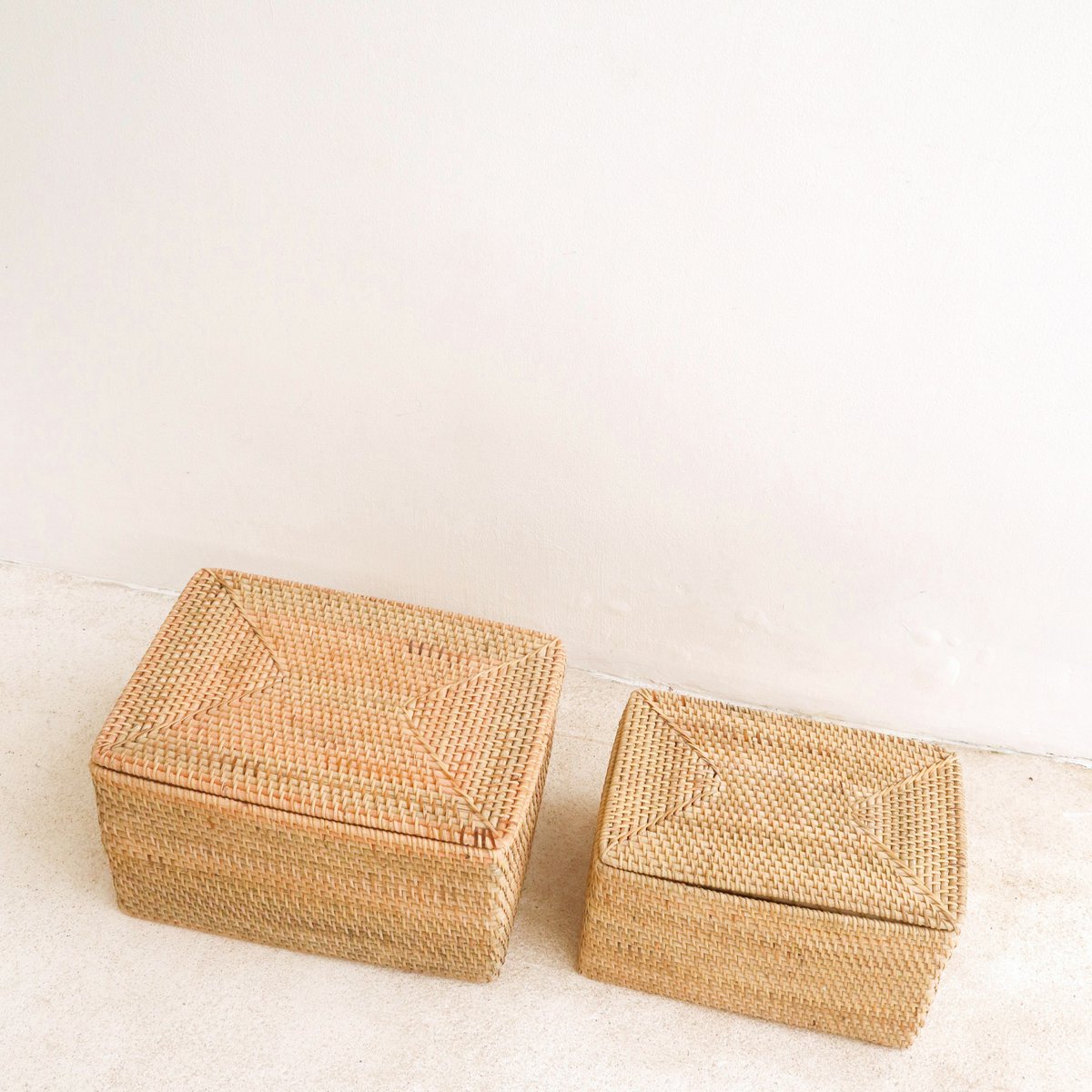 Plankmand Graha Rotan Beige met Deksel (2 maten)