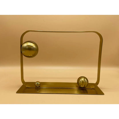 Legering sculptuur Een goud - 28,5 x 10 x 19 cm