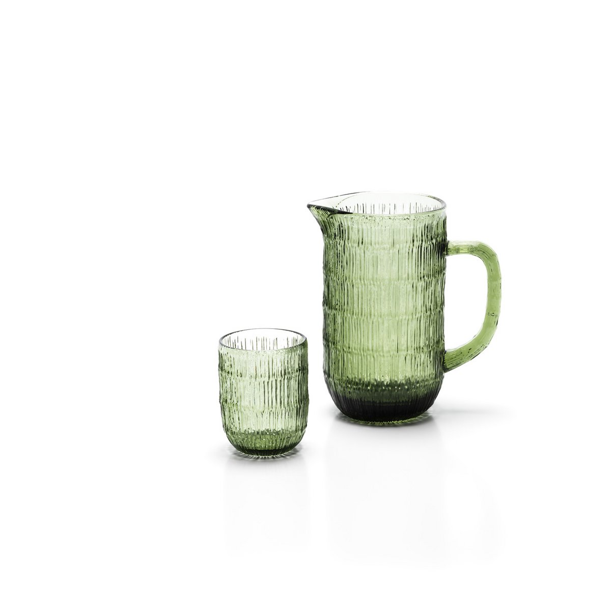 Glazen waterglas Moss ripple groen