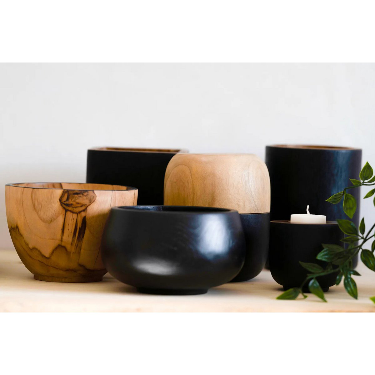 Teakhouten schalen Bondi zwart