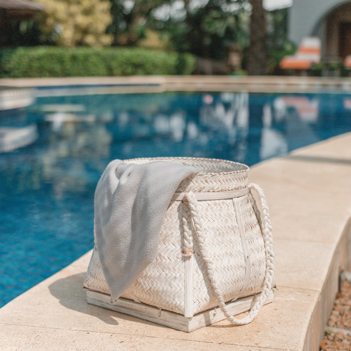 Mand Biku Bamboe Wit Rond