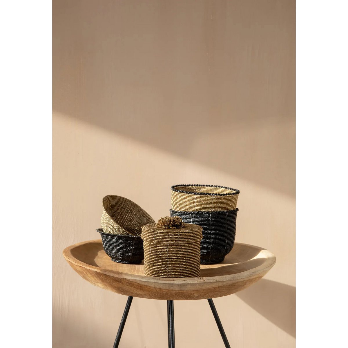 Kralen mand Beaded bowl low goud
