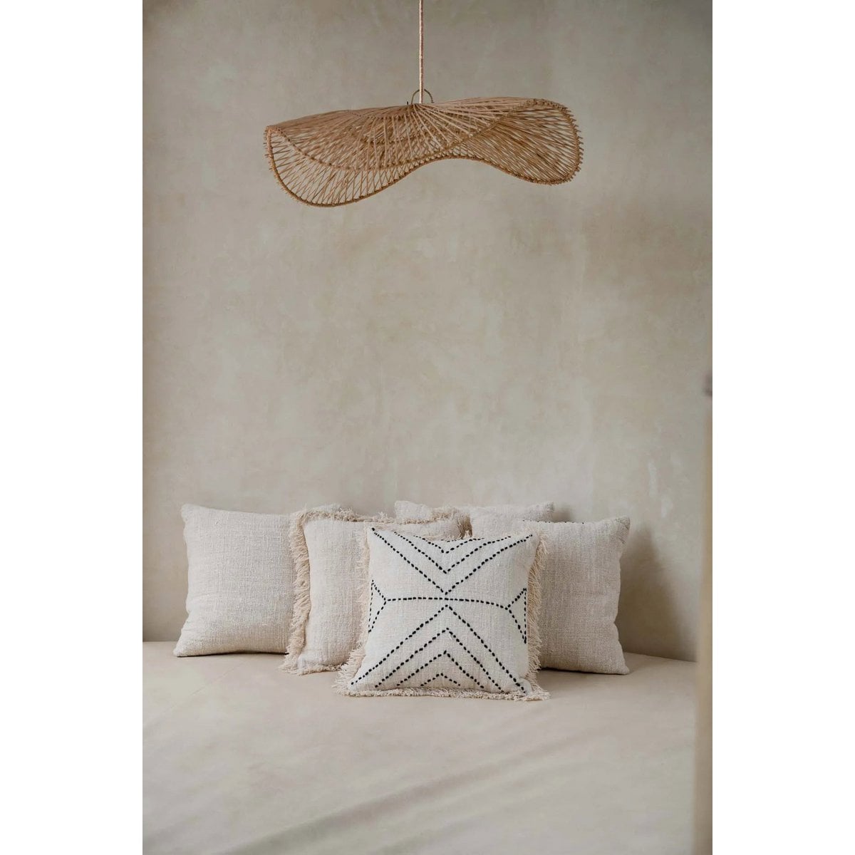 Raffia kussenhoes Tribal natuurlijk zwart