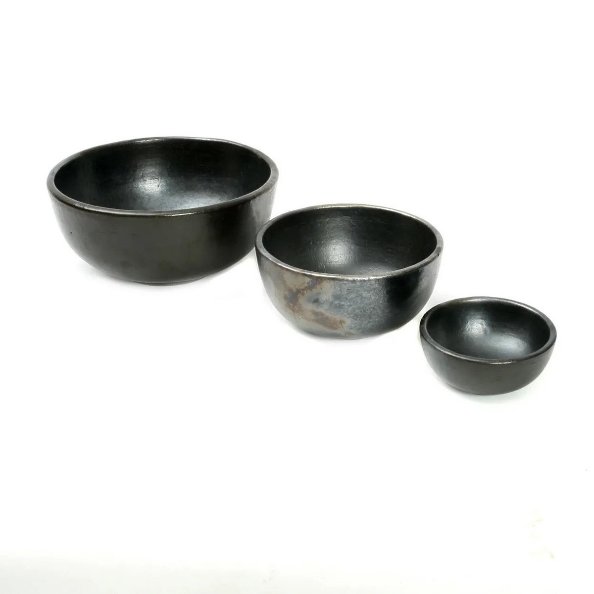 Gebrande terracotta schaal Burned bowl zwart - L