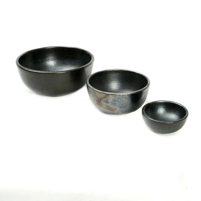 Gebrande terracotta schaal Burned bowl zwart - L