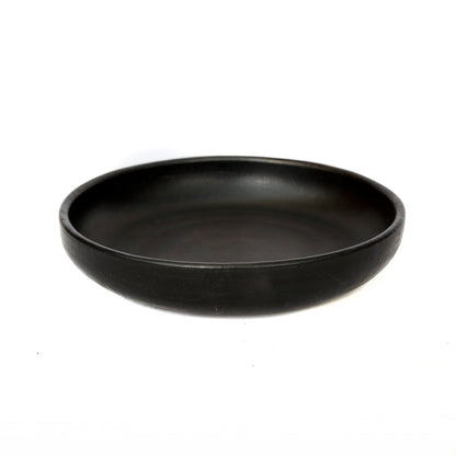 Terracotta bord The Burned Deep Plate zwart - M
