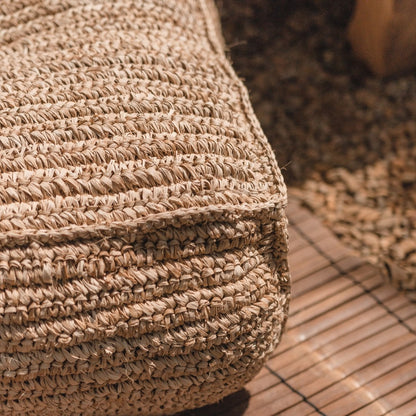 Poef Padar Raffia