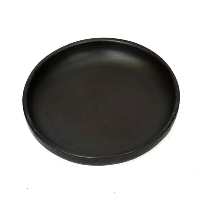 Terracotta bord The Burned Deep Plate zwart - M