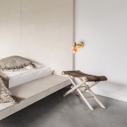 Glazen wandvlek "Libby", klassieke wandlamp gemaakt van messing gekleurd metaal en getinte glas in barnsteen, met E14 - aansluiting, voor eetkamer, woonkamer, gang of kantoor, 16 cm - OutHome